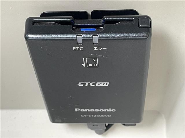 シエンタ G 衝突軽減 社外ナビ(CN-RE05WD) 全周囲カメラ 両側パワースライドドア LDA オートハイビーム LEDオートライト ステアリングリモコン フルセグTV アイドリングストップ ETC2.0(11枚目)