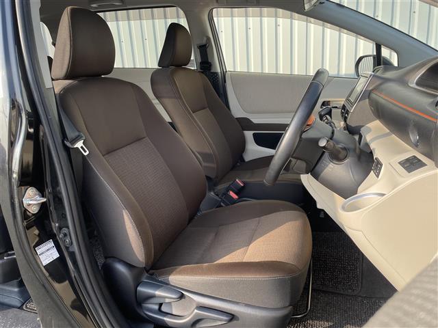 シエンタ G 衝突軽減 社外ナビ(CN-RE05WD) 全周囲カメラ 両側パワースライドドア LDA オートハイビーム LEDオートライト ステアリングリモコン フルセグTV アイドリングストップ ETC2.0(14枚目)