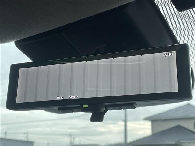 ノート Ｘ　純正ナビ　全周囲カメラ　衝突軽減　デジタルインナーミラー　ＢＳＷ　ＬＥＤオートライト　オートハイビーム　クリアランスソナー　フルセグ　ＣＤ／ＤＶＤ再生　ＬＤＷ　スマートキー　プッシュスタート　純正ＡＷ（6枚目）