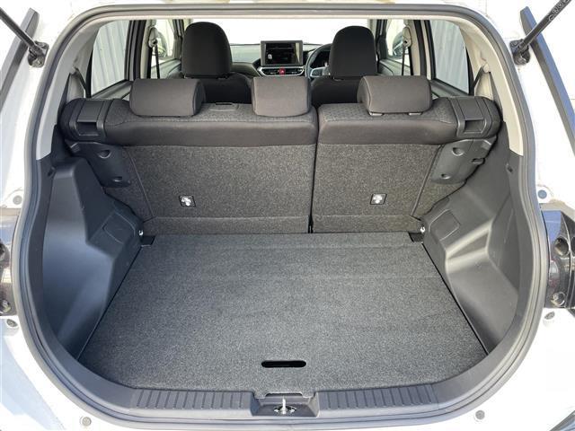 ライズ Ｚ　スマートアシスト　ＢＳＭ　クリアランスソナー　前席シートヒーター　レーダークルーズコントロール　ＬＥＤオートライト　オートハイビーム　フォグランプ　電動パーキング　ブレーキホールド　純正１７アルミ（16枚目）