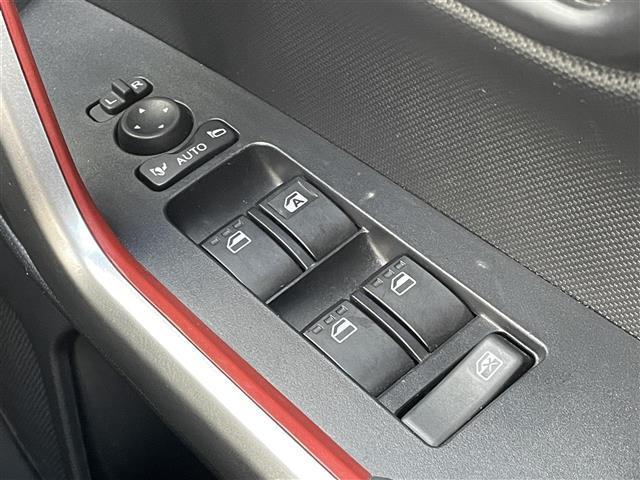 ライズ Ｚ　スマートアシスト　ＢＳＭ　クリアランスソナー　前席シートヒーター　レーダークルーズコントロール　ＬＥＤオートライト　オートハイビーム　フォグランプ　電動パーキング　ブレーキホールド　純正１７アルミ（25枚目）