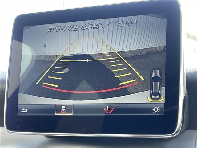 ＣＬＡクラス ＣＬＡ１８０　ＡＭＧライン　純正ナビ　ハーフレザー　Ｂカメラ　ＡＭＧ１８ＡＷ　パドルシフト　Ｄ席パワーシート　Ｄ／Ｎ席シートヒーター　アイドリングストップ　レーンアシスト　ブラインドスポットアシスト　衝突防止アシスト　ＥＴＣ（5枚目）