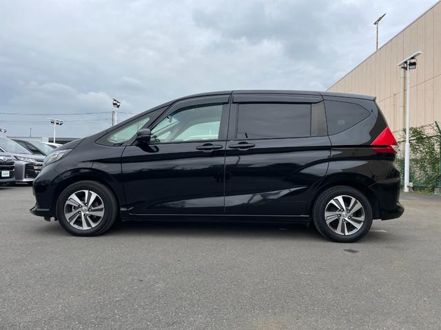 フリード+ G・ホンダセンシング 純正Gathersナビ バックカメラ ETC アダプティブクルーズコントロール スマートキー スペアキー 前後ドライブレコーダー 純正フロアマット ハーフレザーシート シートヒーター 両パワ(63枚目)