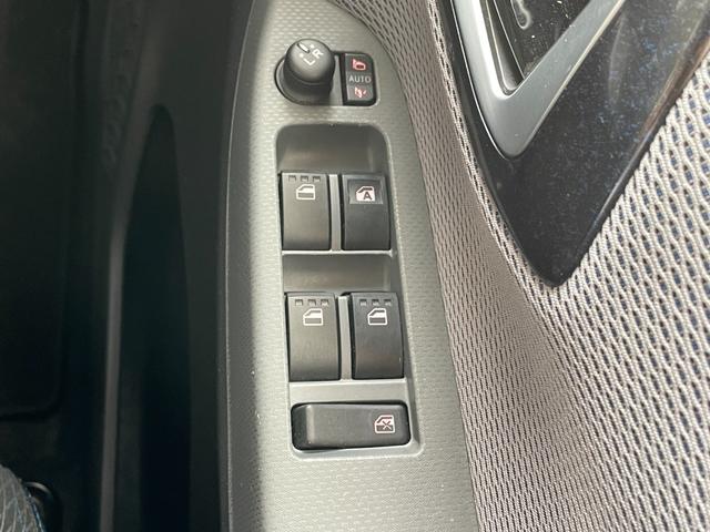 ムーヴ カスタム　ＲＳ　ハイパーＳＡＩＩ　社外ナビ【ＮＸ５１５】　ＣＤ・ＤＶＤ・Ｂｌｕｅｔｏｏｔｈ・ｉＰｏｄ・ＦＭ・ＡＭ　衝突軽減ブレーキ　横滑り防止機能　スマートキー　プッシュスタート　ＬＥＤヘッドライト　フォグライト　純正１５インチＡＷ（11枚目）