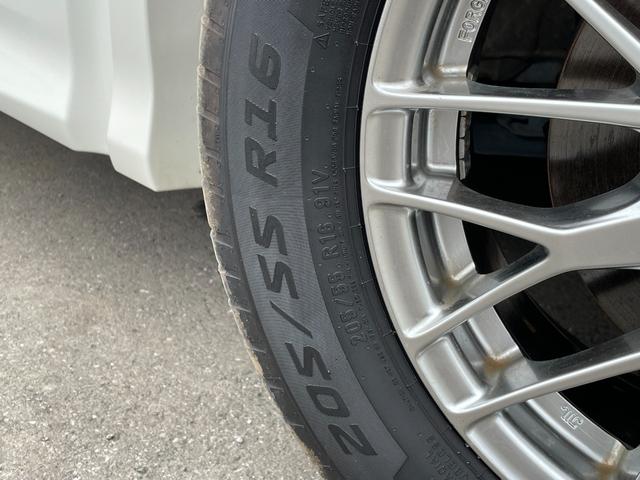 ヴォクシー ハイブリッドＺＳ　煌ＩＩ　アルパインナビ　アルパイン後席モニター　両側電動ドア　シートヒーター　ビルトインＥＴＣ　前後ドラレコ　クルーズコントロール　フルセグＴＶ　Ｂｌｕｅｔｏｏｔｈ　ＬＥＤヘッド　衝突被害　レーンキープ（75枚目）