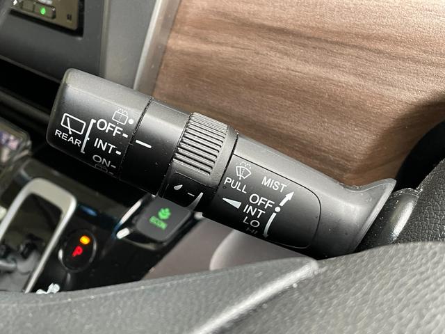 フリード+ハイブリッド ハイブリッドG・ホンダセンシング 純正ナヒ゛ フルセク゛ Bluetooth 両側電動スライドドア 追従型クルコン 前後ドラレコ ETC シートヒーター 純正マット ウインドウシールドデアイサー ECON ステアリングスイッチ(28枚目)