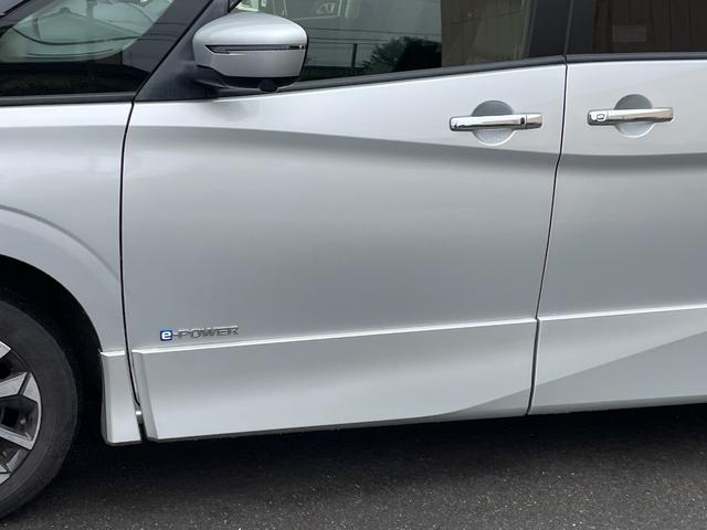セレナ e-パワー ハイウェイスターV TV Bluetooth 両側電動スライドドア アラウンドビューモニター エマージェンシーブレーキ LEDヘッドライト パワーステアリング パワーウィンドウ シートヒーター(74枚目)