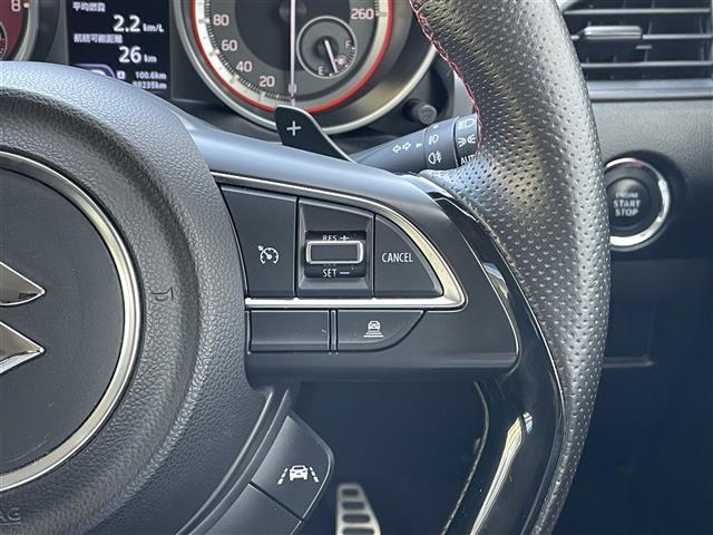 スイフト スポーツ 純正ナビ 全方位モニター デュアルカメラブレーキサポート 車線逸脱警報機能 アダプティブクルーズコントロール シートヒーター 横滑り抑制機能 ステアリングスイッチ スマートキー ETC LEDヘッド(5枚目)