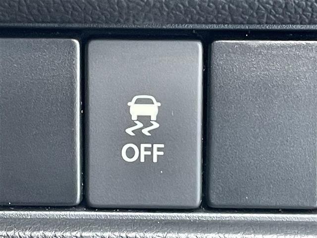 スイフト スポーツ 純正ナビ 全方位モニター デュアルカメラブレーキサポート 車線逸脱警報機能 アダプティブクルーズコントロール シートヒーター 横滑り抑制機能 ステアリングスイッチ スマートキー ETC LEDヘッド(8枚目)