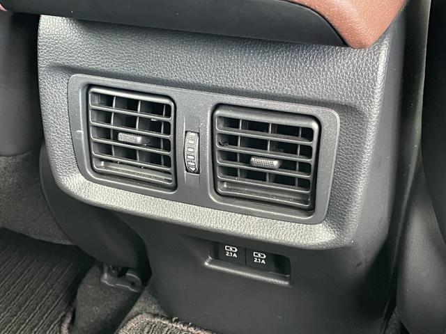 ハリアー Ｚ　レザーパッケージ　純正１２．３型ナビ　プレミアムサウンドＪＢＬ　デジタルインナーミラー　レーダークルコン　シートベンチレーション　バックカメラ　電動リアゲート　パワーシート　ヘッドアップディスプレイ　ＥＴＣ２．０（22枚目）