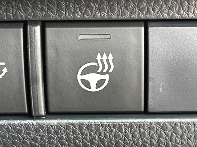 ハリアー Ｚ　レザーパッケージ　純正１２．３型ナビ　プレミアムサウンドＪＢＬ　デジタルインナーミラー　レーダークルコン　シートベンチレーション　バックカメラ　電動リアゲート　パワーシート　ヘッドアップディスプレイ　ＥＴＣ２．０（34枚目）