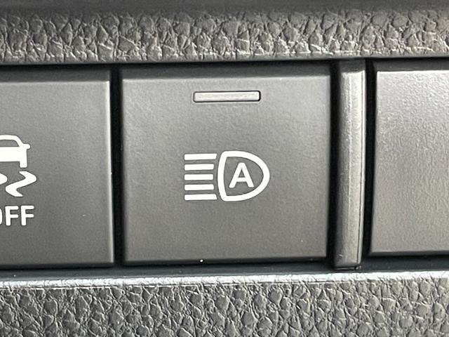 ハリアー Ｚ　レザーパッケージ　純正１２．３型ナビ　プレミアムサウンドＪＢＬ　デジタルインナーミラー　レーダークルコン　シートベンチレーション　バックカメラ　電動リアゲート　パワーシート　ヘッドアップディスプレイ　ＥＴＣ２．０（36枚目）