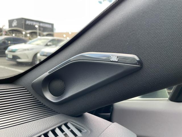 ハリアー Ｚ　レザーパッケージ　純正１２．３型ナビ　プレミアムサウンドＪＢＬ　デジタルインナーミラー　レーダークルコン　シートベンチレーション　バックカメラ　電動リアゲート　パワーシート　ヘッドアップディスプレイ　ＥＴＣ２．０（44枚目）