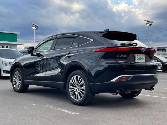 ハリアー Ｚ　レザーパッケージ　純正１２．３型ナビ　プレミアムサウンドＪＢＬ　デジタルインナーミラー　レーダークルコン　シートベンチレーション　バックカメラ　電動リアゲート　パワーシート　ヘッドアップディスプレイ　ＥＴＣ２．０（69枚目）