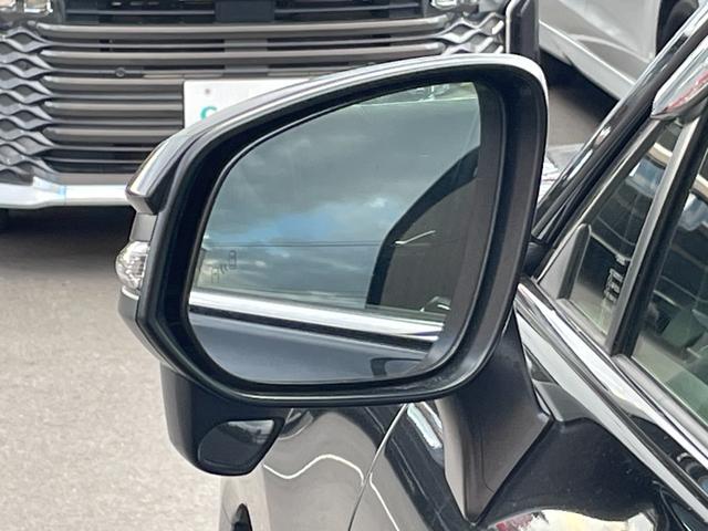 ハリアー Ｚ　レザーパッケージ　純正１２．３型ナビ　プレミアムサウンドＪＢＬ　デジタルインナーミラー　レーダークルコン　シートベンチレーション　バックカメラ　電動リアゲート　パワーシート　ヘッドアップディスプレイ　ＥＴＣ２．０（78枚目）