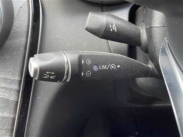 Cクラス C220d ローレウスエディション AMG 純正ナビ バックカメラ ディストロニックプラスクロスサポート ドラレコ ETC ブルメスターサウンド パワーシート シートヒーター メモリーパッケージ パークアシスト 拡張ブレーキアシスト(6枚目)