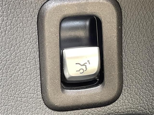 Cクラス C220d ローレウスエディション AMG 純正ナビ バックカメラ ディストロニックプラスクロスサポート ドラレコ ETC ブルメスターサウンド パワーシート シートヒーター メモリーパッケージ パークアシスト 拡張ブレーキアシスト(34枚目)