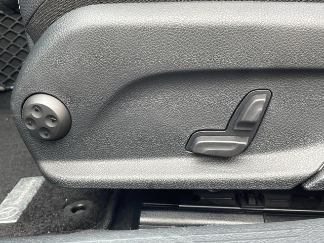 Cクラス C220d ローレウスエディション AMG 純正ナビ バックカメラ ディストロニックプラスクロスサポート ドラレコ ETC ブルメスターサウンド パワーシート シートヒーター メモリーパッケージ パークアシスト 拡張ブレーキアシスト(66枚目)