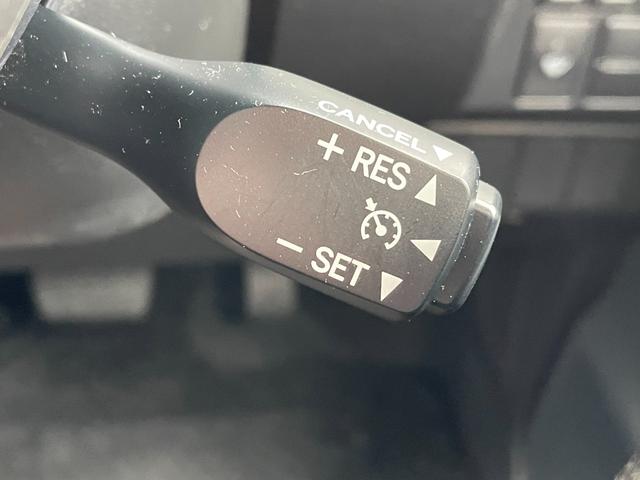 タンク カスタムG OPIIトーンルーフ 社外SDナビフルセグ 両側パワースライドドア 純正LEDヘッドライト コンライト クルーズコントロール シートリフレクター 撥水機能付ブラックファブリックシート スマートエントリ(5枚目)