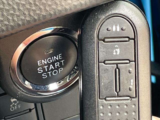 タンク カスタムG OPIIトーンルーフ 社外SDナビフルセグ 両側パワースライドドア 純正LEDヘッドライト コンライト クルーズコントロール シートリフレクター 撥水機能付ブラックファブリックシート スマートエントリ(11枚目)