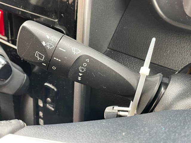 タンク カスタムG OPIIトーンルーフ 社外SDナビフルセグ 両側パワースライドドア 純正LEDヘッドライト コンライト クルーズコントロール シートリフレクター 撥水機能付ブラックファブリックシート スマートエントリ(27枚目)