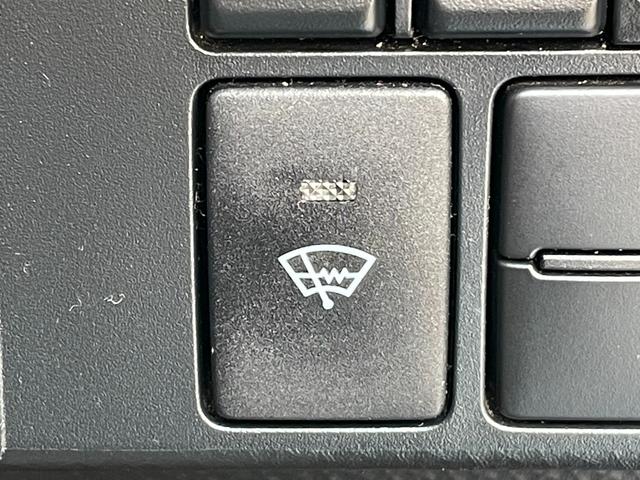 タンク カスタムG OPIIトーンルーフ 社外SDナビフルセグ 両側パワースライドドア 純正LEDヘッドライト コンライト クルーズコントロール シートリフレクター 撥水機能付ブラックファブリックシート スマートエントリ(30枚目)