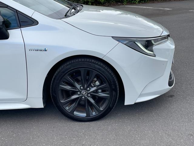 カローラツーリング ハイブリッド　ダブルバイビー　９インチディスプレイオーディオ　バックカメラ　フルセグＴＶ　Ｂｌｕｅｔｏｏｔｈ　ヘッドアップディスプレイ　トヨタセーフティーセンス　　レーントレーシングアシスト　ブラインドスポットモニター　純正マット（73枚目）