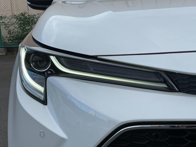 カローラツーリング ハイブリッド　ダブルバイビー　９インチディスプレイオーディオ　バックカメラ　フルセグＴＶ　Ｂｌｕｅｔｏｏｔｈ　ヘッドアップディスプレイ　トヨタセーフティーセンス　　レーントレーシングアシスト　ブラインドスポットモニター　純正マット（75枚目）