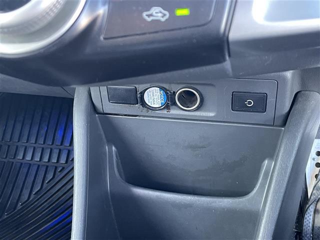 プリウスアルファ Sツーリングセレクション 純正HDDナビ バックビューモニター ドラレコ クルコン クリアランスソナー ビルトインETC ヘッドライトウォッシャー ドライブモード 純正フロアマット ドアバイザー フォグランプ(33枚目)