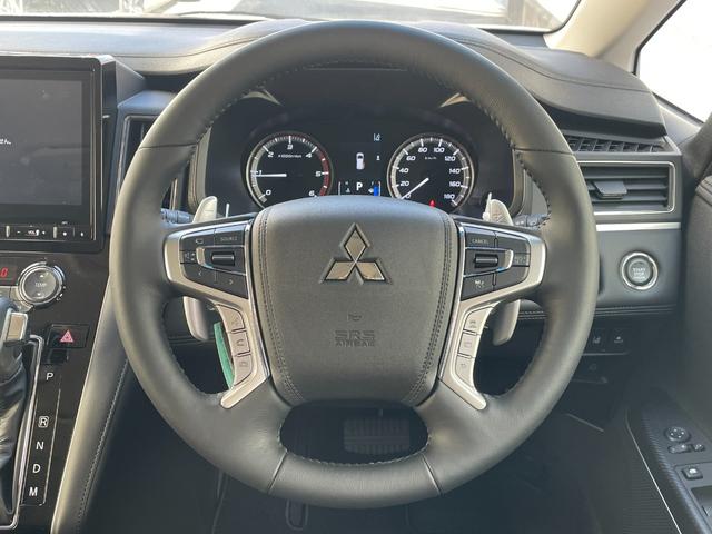 デリカＤ：５ Ｐ　純正１０型ナビ　両側パワースライドドア　レーダークルーズコントロール　オートマチックハイビーム　衝突被害軽減ブレーキ　車線逸脱警報システム　誤発進抑制機能　後側方車両検知警報システム　後退時車両検知（26枚目）