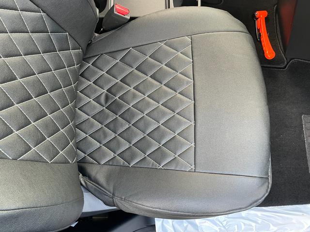 デリカＤ：５ Ｐ　純正１０型ナビ　両側パワースライドドア　レーダークルーズコントロール　オートマチックハイビーム　衝突被害軽減ブレーキ　車線逸脱警報システム　誤発進抑制機能　後側方車両検知警報システム　後退時車両検知（50枚目）