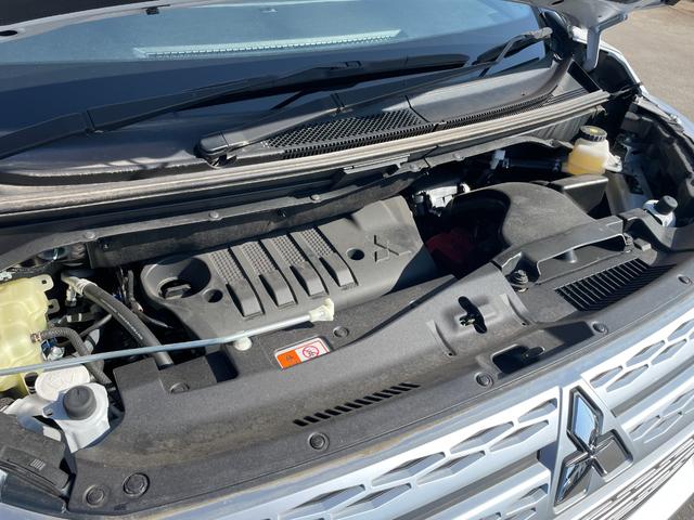 デリカＤ：５ Ｐ　純正１０型ナビ　両側パワースライドドア　レーダークルーズコントロール　オートマチックハイビーム　衝突被害軽減ブレーキ　車線逸脱警報システム　誤発進抑制機能　後側方車両検知警報システム　後退時車両検知（80枚目）