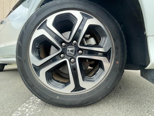 ヴェゼル ハイブリッドZ・ホンダセンシング ホンダセンシング 衝突軽減ブレーキ 誤発進抑制機能 ACC LKAS 先行車発進 運転席助手席シートヒーター ハーフレザーシート ワンオーナー ETC バックカメラ コンフォートビューパッケージ(17枚目)