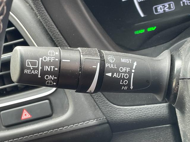 ヴェゼル ハイブリッドZ・ホンダセンシング ホンダセンシング 衝突軽減ブレーキ 誤発進抑制機能 ACC LKAS 先行車発進 運転席助手席シートヒーター ハーフレザーシート ワンオーナー ETC バックカメラ コンフォートビューパッケージ(35枚目)