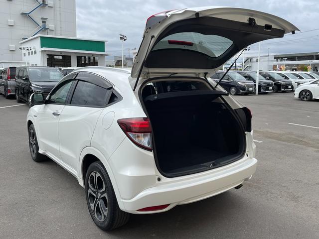 ヴェゼル ハイブリッドZ・ホンダセンシング ホンダセンシング 衝突軽減ブレーキ 誤発進抑制機能 ACC LKAS 先行車発進 運転席助手席シートヒーター ハーフレザーシート ワンオーナー ETC バックカメラ コンフォートビューパッケージ(63枚目)