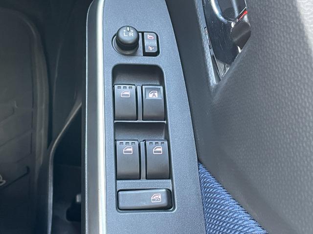 トール カスタムG ターボ SAIII ALPINEナビ 全周囲カメラ 両側電動スライドドア フルセグTV クルーズコントロール ETC 前方ドライブレコーダー 衝突軽減ブレーキ 純正ゴムマット 前後コーナーセンサー 純正サイドバイザー(31枚目)