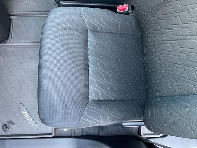 トール カスタムG ターボ SAIII ALPINEナビ 全周囲カメラ 両側電動スライドドア フルセグTV クルーズコントロール ETC 前方ドライブレコーダー 衝突軽減ブレーキ 純正ゴムマット 前後コーナーセンサー 純正サイドバイザー(52枚目)