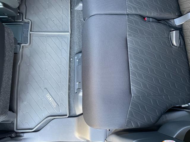 トール カスタムG ターボ SAIII ALPINEナビ 全周囲カメラ 両側電動スライドドア フルセグTV クルーズコントロール ETC 前方ドライブレコーダー 衝突軽減ブレーキ 純正ゴムマット 前後コーナーセンサー 純正サイドバイザー(58枚目)