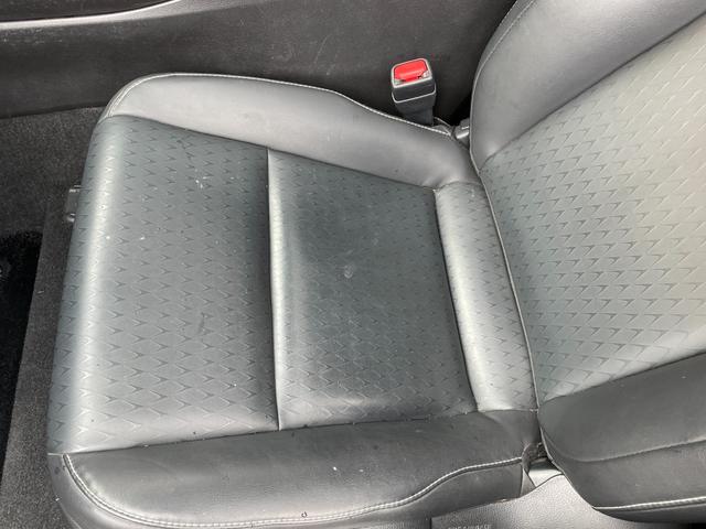 �y���z�K���o�[����X�́u�g�C�U��X�E�x�r�[�U��X����v�̂����ׂ�B�u�W���C�t���z���_����X����v�̓��H�����񂾖ڂ̑O�ł��I�݂Ȃ��܂̂��ԑI�т̂���`���������Ă��������I