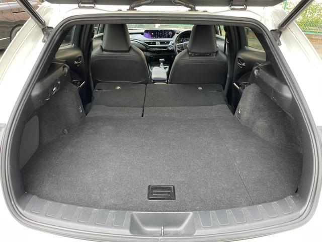 �y���z�K���o�[����X�́u�g�C�U��X�E�x�r�[�U��X����v�̂����ׂ�B�u�W���C�t���z���_����X����v�̓��H�����񂾖ڂ̑O�ł��I�݂Ȃ��܂̂��ԑI�т̂���`���������Ă��������I