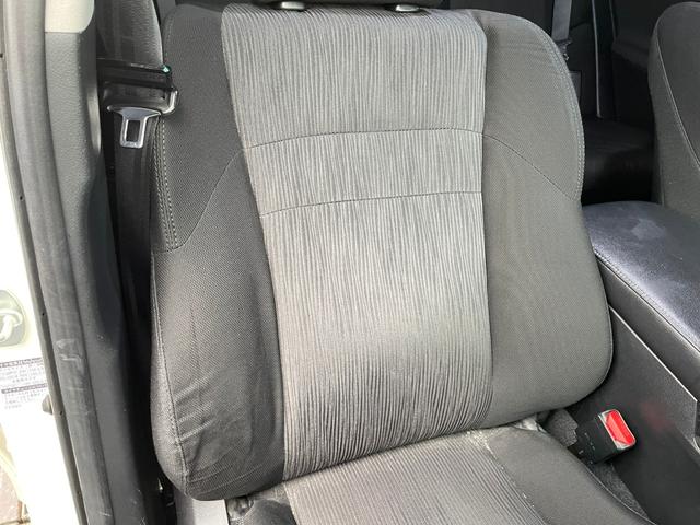 マークX 250G Sパッケージリラックスセレクション 純正ナビ AUX バックカメラ パワーシート ETC 純正フロアマット ステアリングスイッチ ドライブモード パドルシフト ドアバイザー 電格ミラー 全席オートパワーウィンドウ プッシュスタート(53枚目)