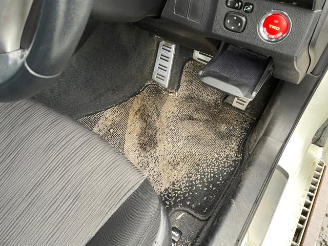 マークX 250G Sパッケージリラックスセレクション 純正ナビ AUX バックカメラ パワーシート ETC 純正フロアマット ステアリングスイッチ ドライブモード パドルシフト ドアバイザー 電格ミラー 全席オートパワーウィンドウ プッシュスタート(55枚目)