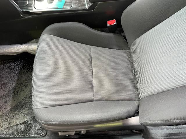 マークX 250G Sパッケージリラックスセレクション 純正ナビ AUX バックカメラ パワーシート ETC 純正フロアマット ステアリングスイッチ ドライブモード パドルシフト ドアバイザー 電格ミラー 全席オートパワーウィンドウ プッシュスタート(60枚目)