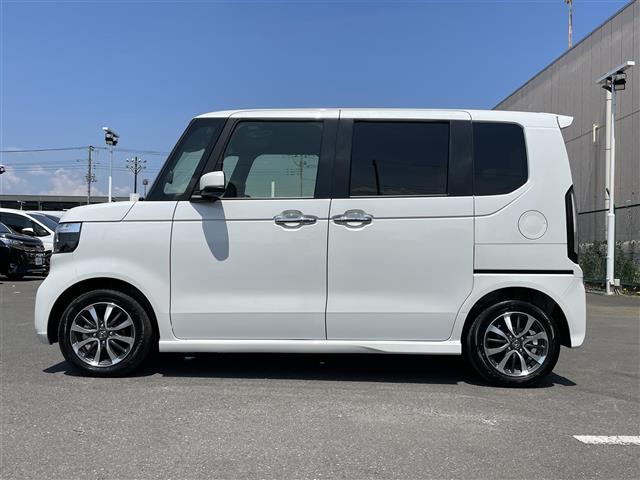 N-BOXカスタム ベースグレード 純正ナビ バックモニター 衝突軽減ブレーキ 路外逸脱抑制機能 パーキングセンサー レーダークルーズ シートヒーター 片側電動スライドドア ETC ステアリングスイッチ ECONモード スマートキー(30枚目)