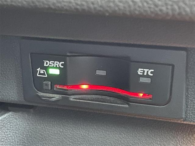 ゴルフトゥーラン TSI ハイライン 純正ナビ バックカメラ クルーズコントロール 前後ドライブレコーダー MTモード付AT ETC レーンアシスト フロントアシスト 歩行者モニタリング アイドリングストップ シートヒーター USB(8枚目)