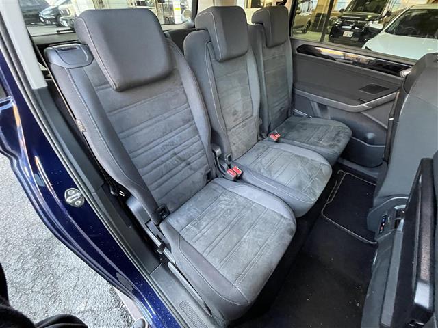 ゴルフトゥーラン TSI ハイライン 純正ナビ バックカメラ クルーズコントロール 前後ドライブレコーダー MTモード付AT ETC レーンアシスト フロントアシスト 歩行者モニタリング アイドリングストップ シートヒーター USB(12枚目)