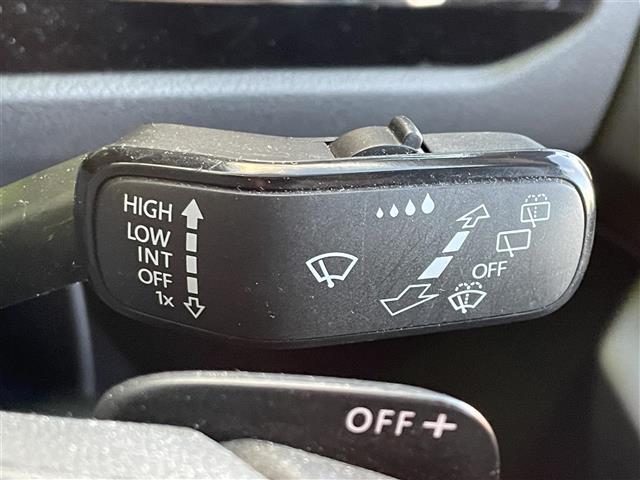 ゴルフトゥーラン TSI ハイライン 純正ナビ バックカメラ クルーズコントロール 前後ドライブレコーダー MTモード付AT ETC レーンアシスト フロントアシスト 歩行者モニタリング アイドリングストップ シートヒーター USB(30枚目)