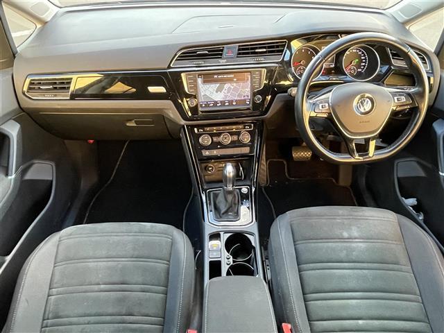 ゴルフトゥーラン TSI ハイライン 純正ナビ バックカメラ クルーズコントロール 前後ドライブレコーダー MTモード付AT ETC レーンアシスト フロントアシスト 歩行者モニタリング アイドリングストップ シートヒーター USB(42枚目)