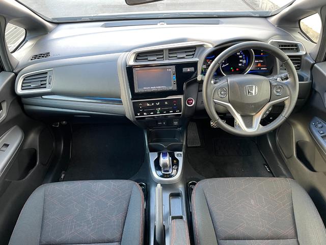 フィットハイブリッド Ｓパッケージ（3枚目）