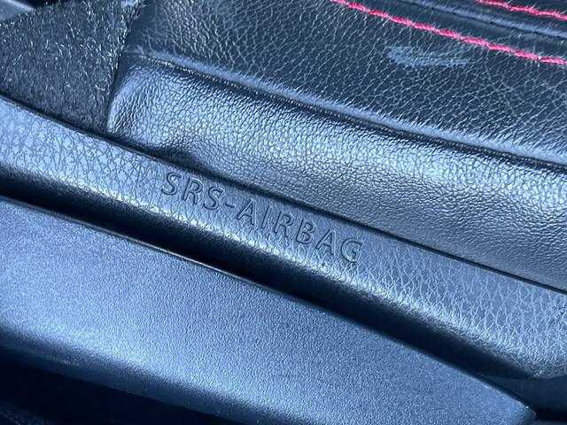 ８６ ＧＴリミテッド　純正ナビ　バックカメラ　Ｂｌｕｅｔｏｏｔｈ　フルセグＴＶ　純正アルミホイール　シートヒーター　フロアマット　ハーフレザーシート　ＡＢＳ　横滑り防止装置　レーンアシスト　盗難防止装置　オートライト（42枚目）